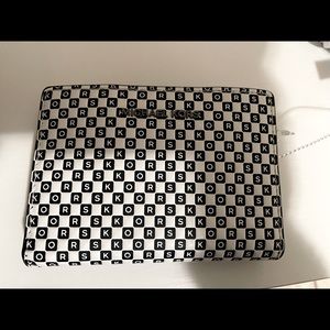 Micheal Kors Wallet